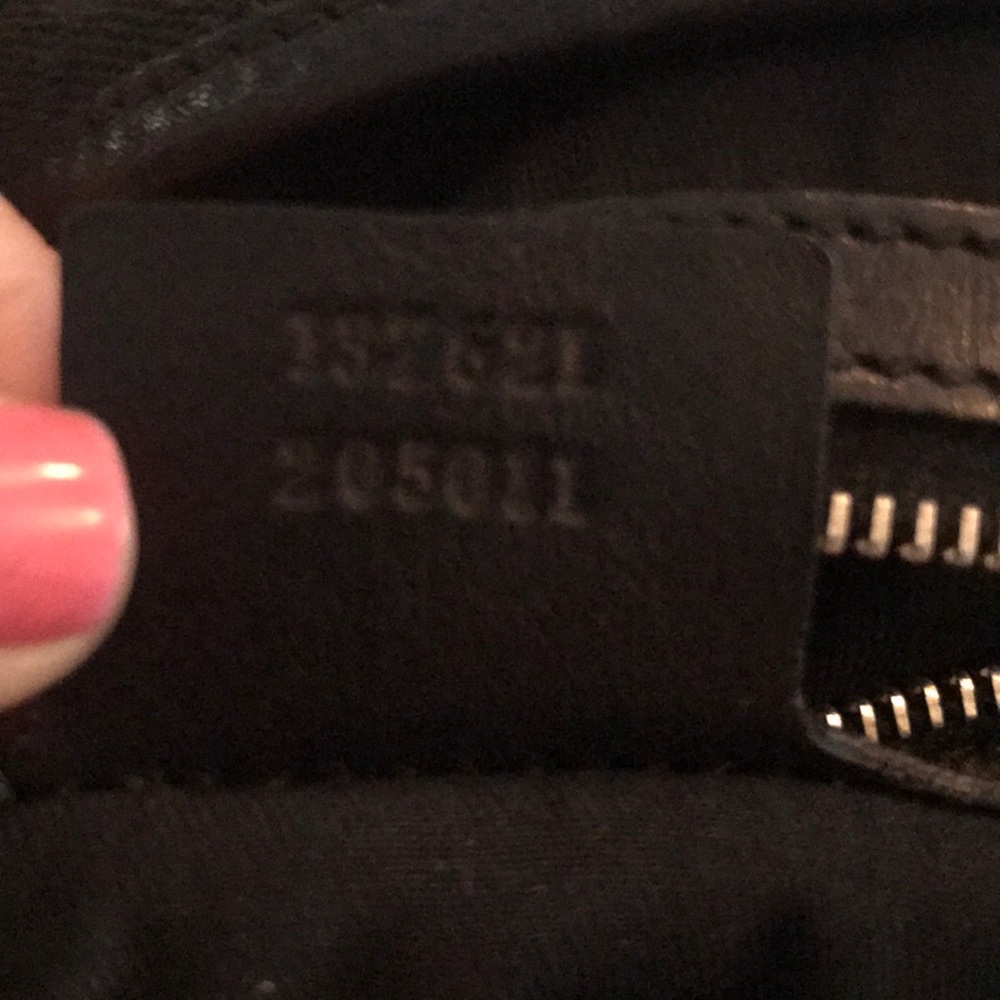 Auth Black Pelham Gucci handbag